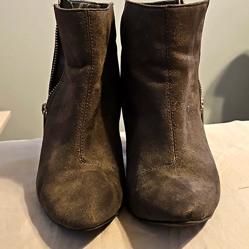 JLO Grey Booties Women's size 7